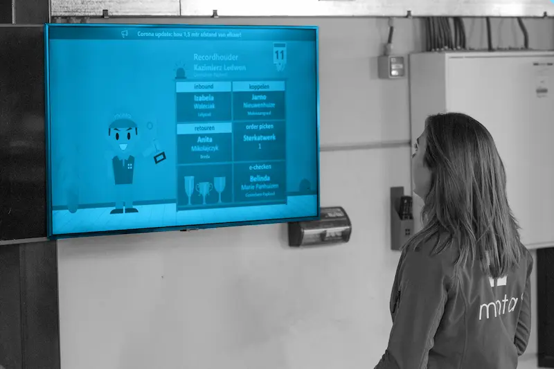 The Impact of Game Design Elements in MontaWMS