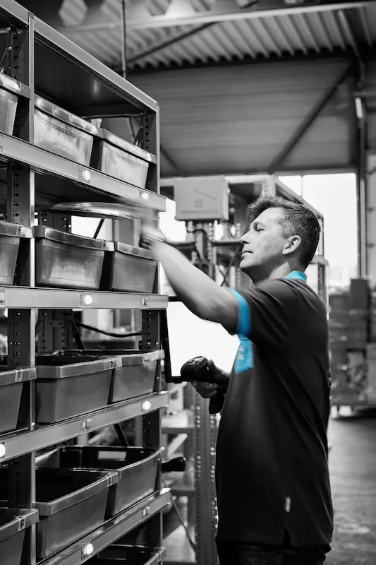 Les solutions logicielles pour système de gestion d'entrepôt (WMS) basées sur le Cloud : transformer la logistique