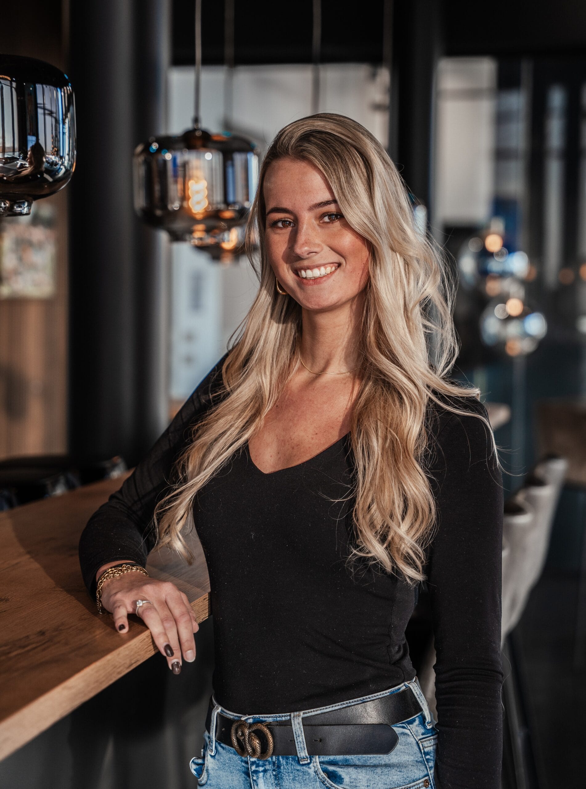 Anna van der Vliet - MontaShip