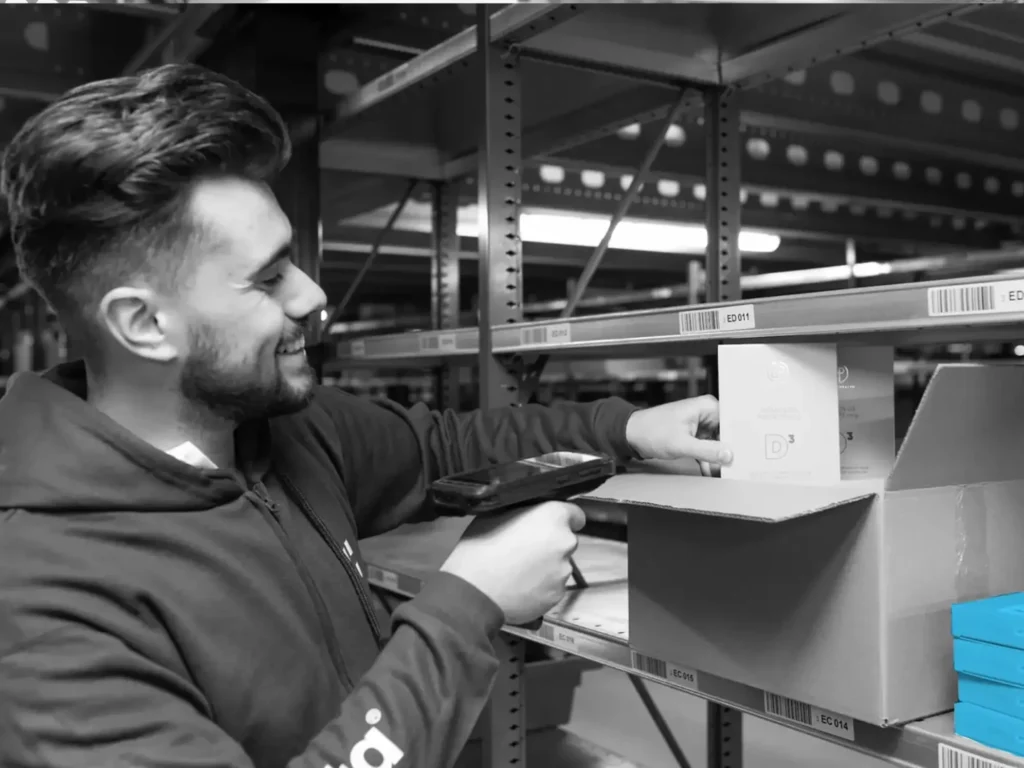 Waarom voorraadbeheer software onmisbaar is voor webshops - MontaWMS